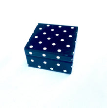 Load image into Gallery viewer, Canora glass  box