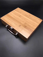 Load image into Gallery viewer, Oakwood box