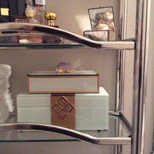 Load image into Gallery viewer, Canora glass  box