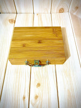 Load image into Gallery viewer, Oakwood box
