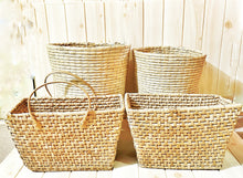 Load image into Gallery viewer, Woven basket
