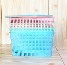 Load image into Gallery viewer, Plastic storage box
