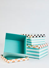 Load image into Gallery viewer, Sparkle Gift Box
