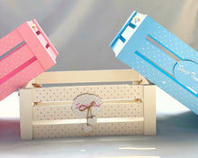Load image into Gallery viewer, Sweet home wooden crates
