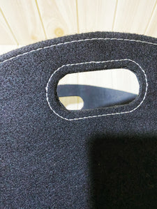 Storage bin with handle