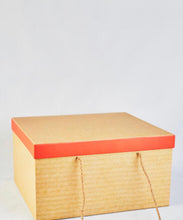 Load image into Gallery viewer, Carmen Nesting Box
