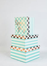 Load image into Gallery viewer, Sparkle Gift Box
