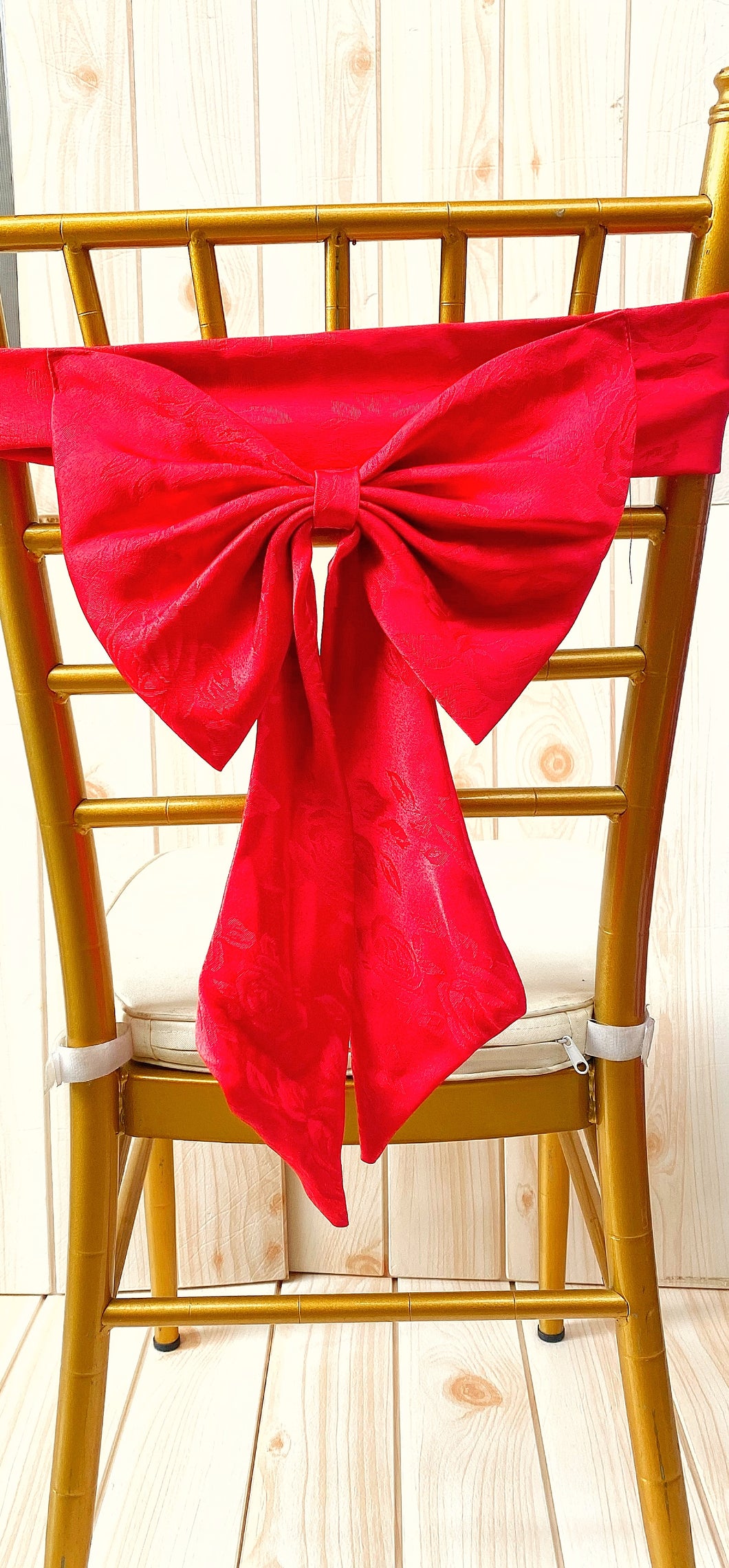Red bow