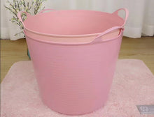 Load image into Gallery viewer, Plastic gardening/laundry basket
