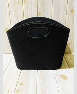 Storage bin with handle
