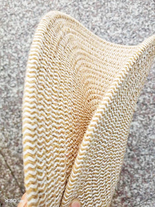 Woven place mat