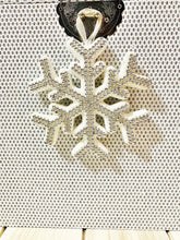 Load image into Gallery viewer, Snowflake ornament
