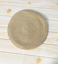 Load image into Gallery viewer, Woven place mat
