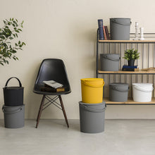 Load image into Gallery viewer, Plastic storage bin
