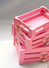 Load image into Gallery viewer, Sweet home wooden crates
